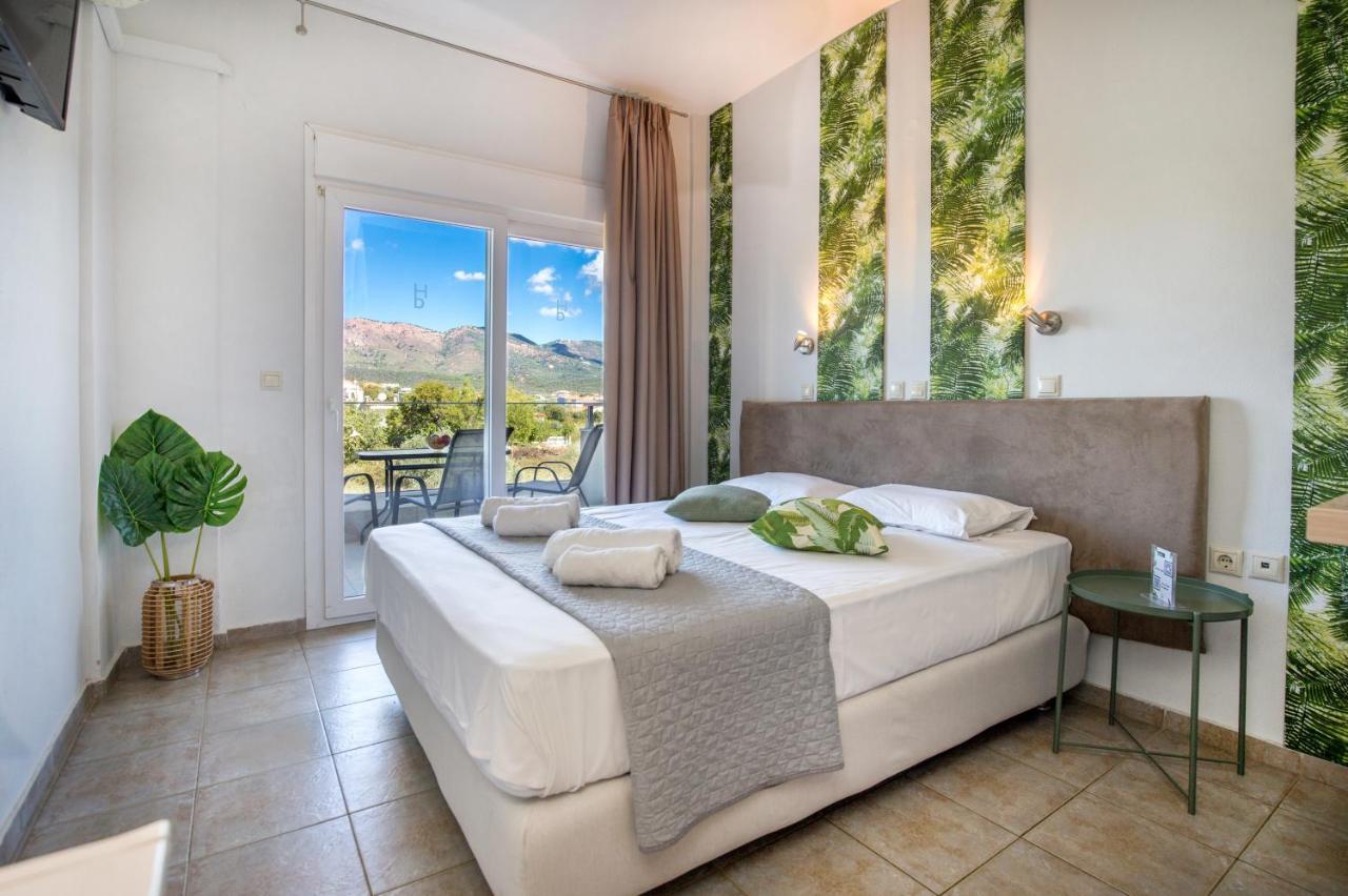 Discovery Hotel Limenaria  Zimmer foto